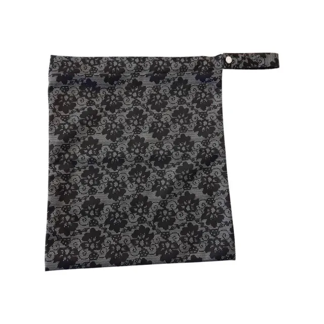 MoM&e Wet Bag Kant luierzak 30x35cm waterdicht